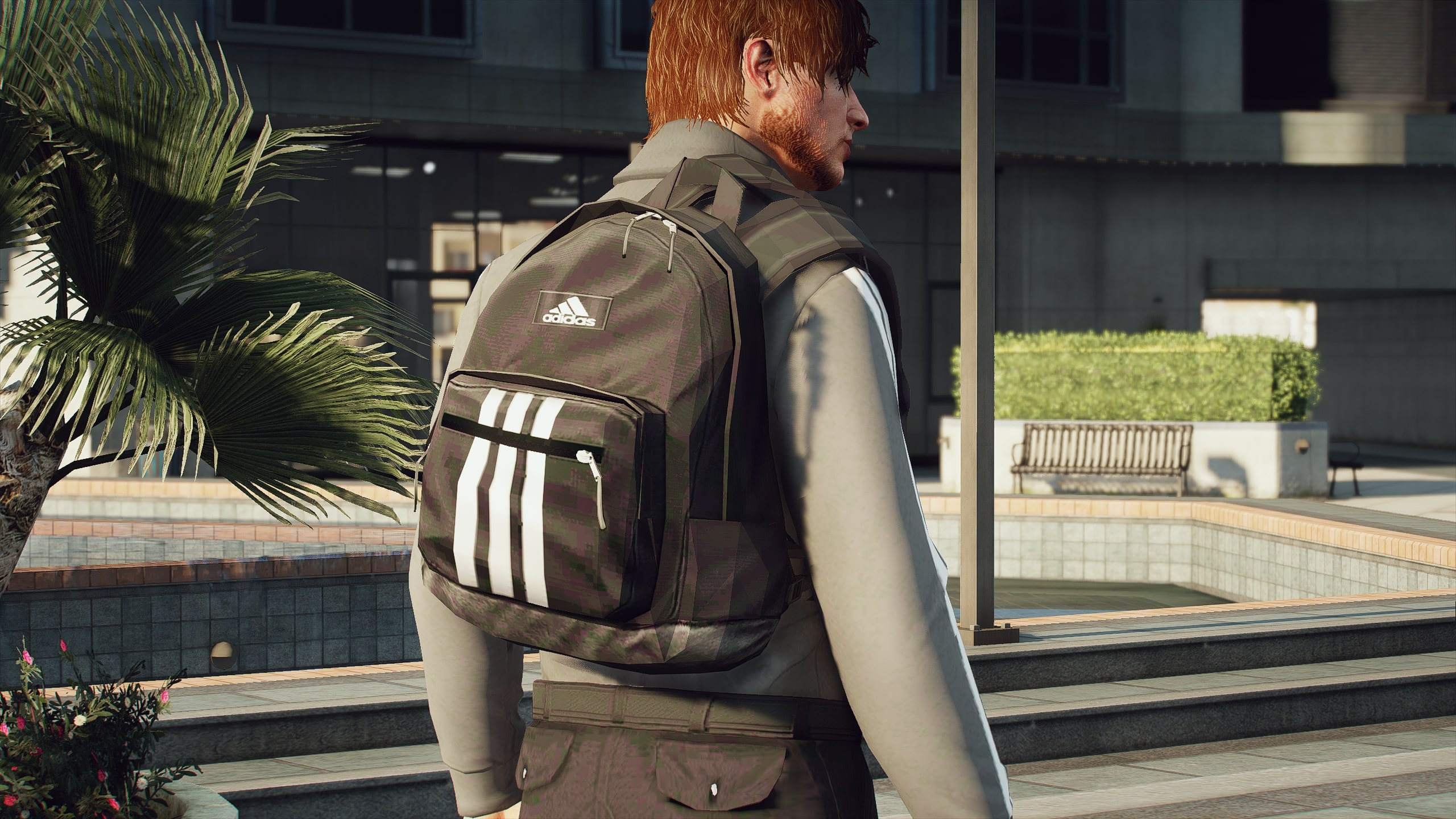 Turtleneck with a bag  • 👕 Clothing • 🧥 Turtleneck — GTA 5 RP Redux